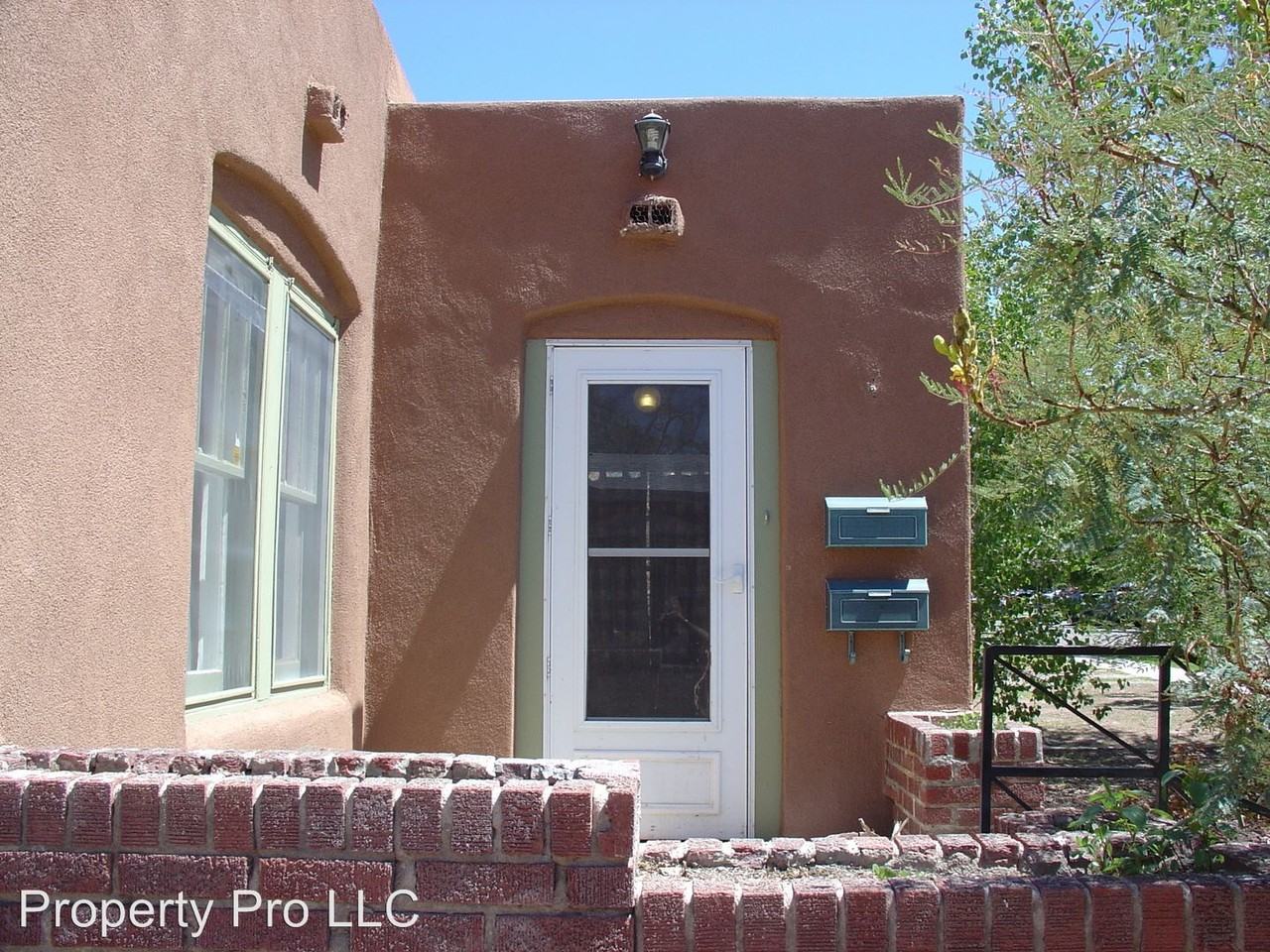 2105 Silver Ave SE - Photo 2 of 16