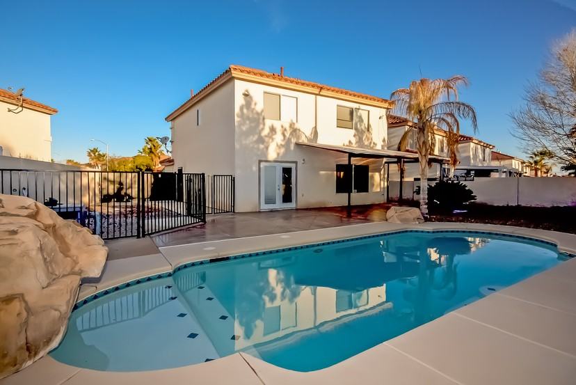 10074 S Hawthorne Grove St - Photo 2 of 15