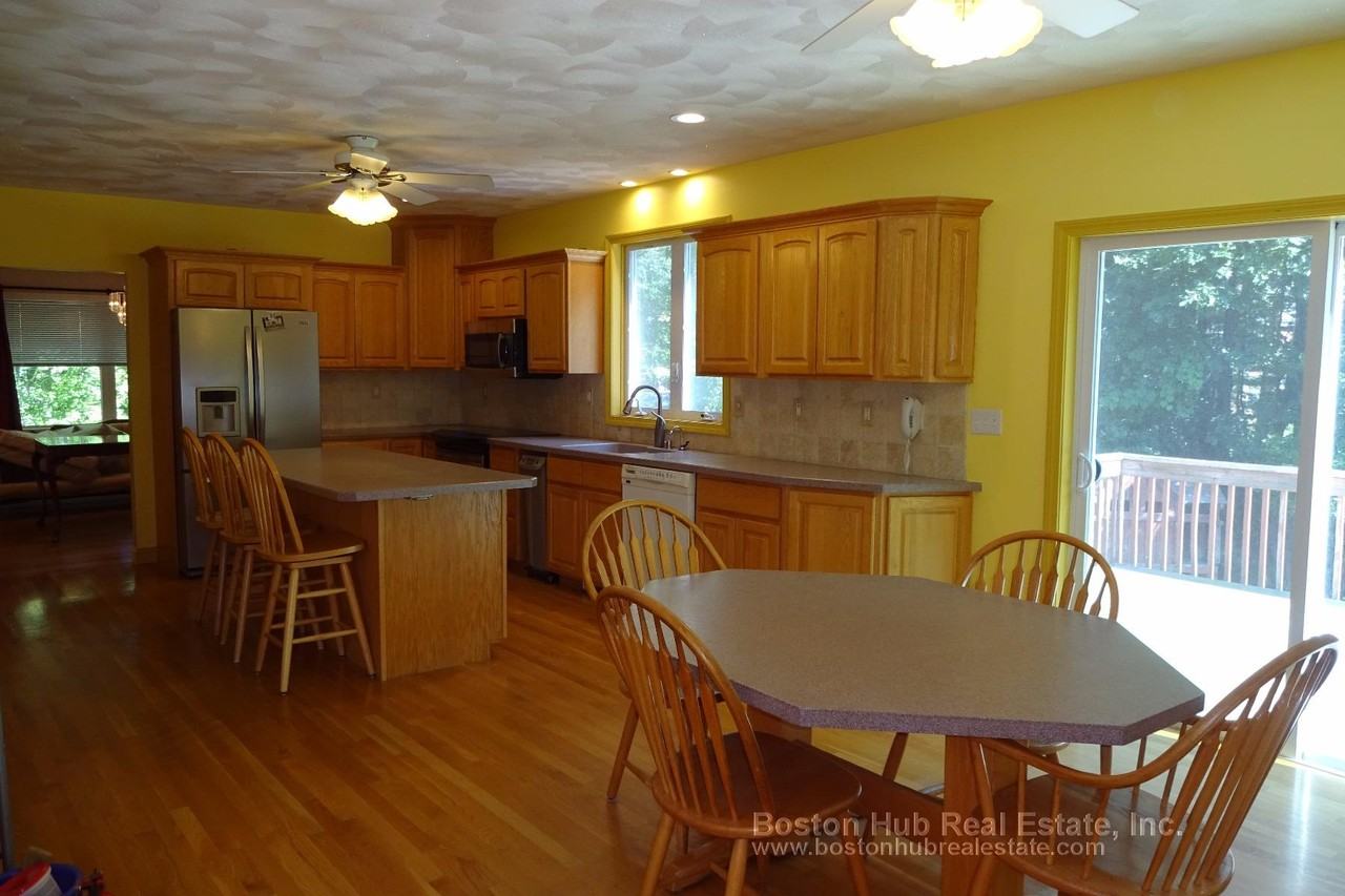 22 Lt J Cabral Dr - Photo 3 of 11