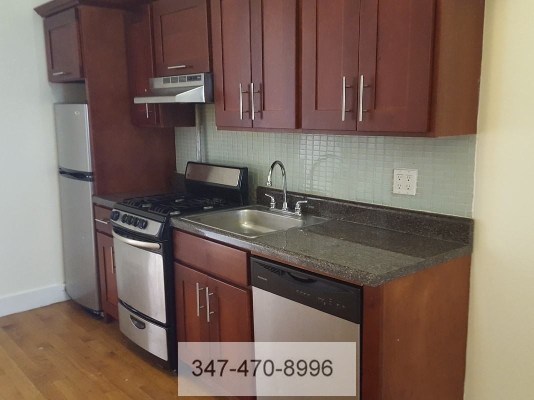 No Fee, Spacious, Great Area #2