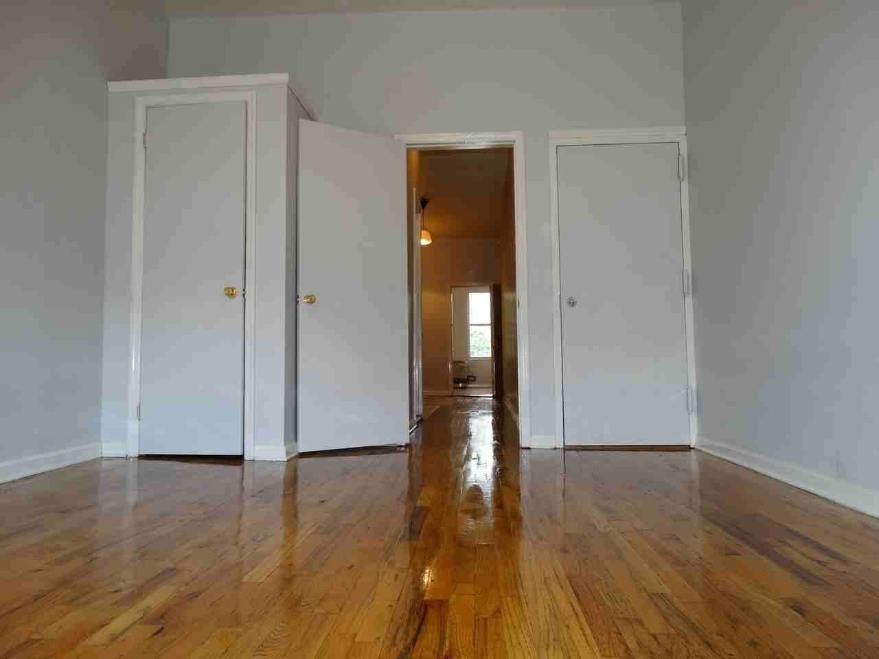 Jefferson St, Brooklyn, NY, US #Apt2
