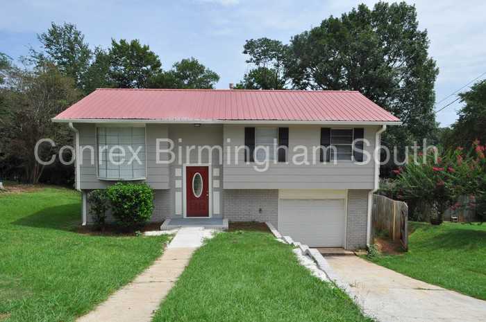 1035 Barclay Dr - Photo 2 of 16
