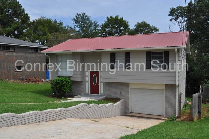 1035 Barclay Dr - Photo 3 of 16
