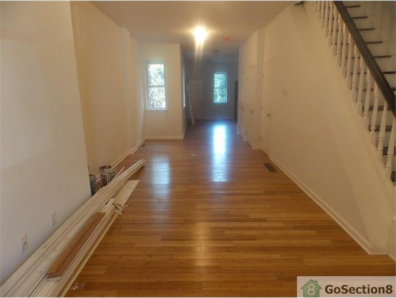 1221 N 60th St - Photo 2 of 15