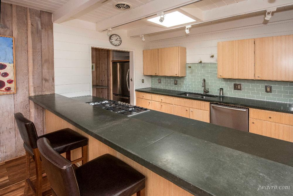 552 Montford Ave - Photo 2 of 22