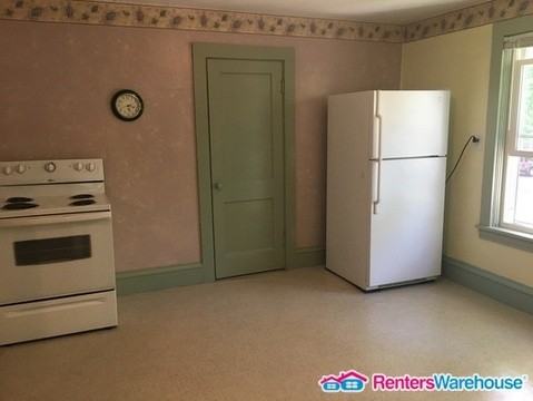 840 Florence St #2 - Photo 2 of 12