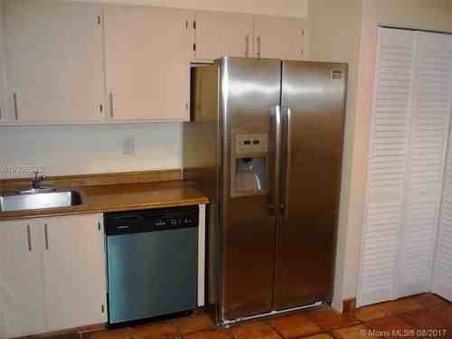 343 Ives Dairy Rd - Photo 3 of 8