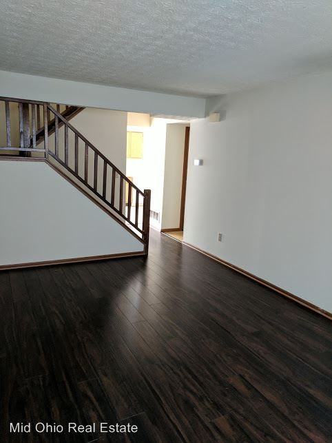 Avery Estates - Photo 3 of 11