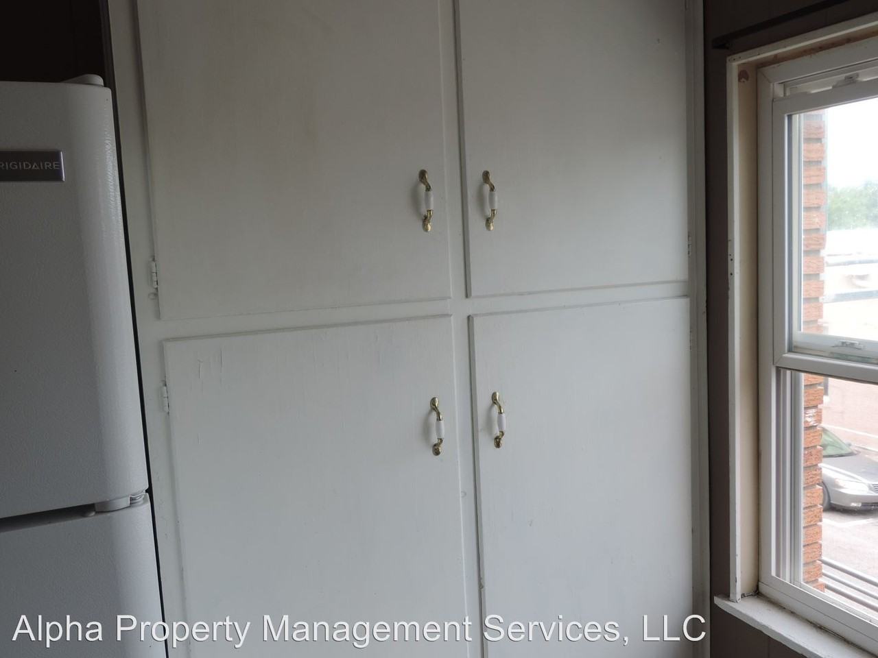 109 W Culton St - Photo 3 of 7