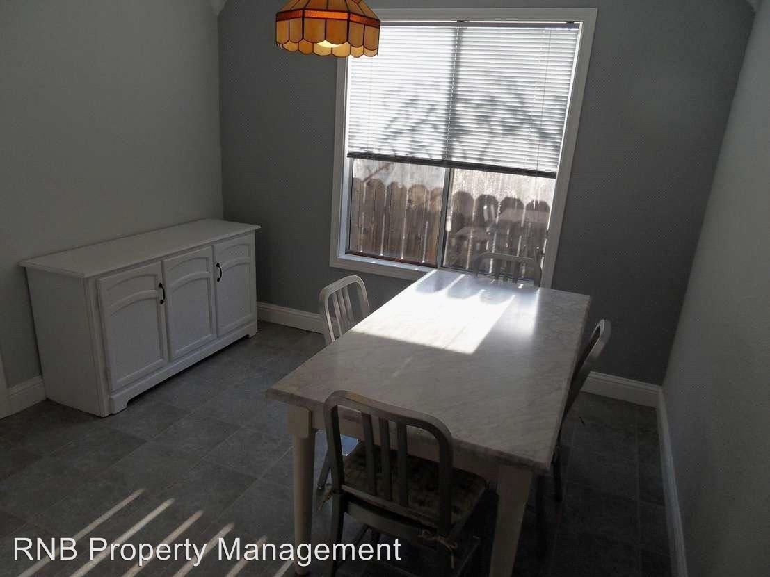 1216 Gerry Way - Photo 3 of 13