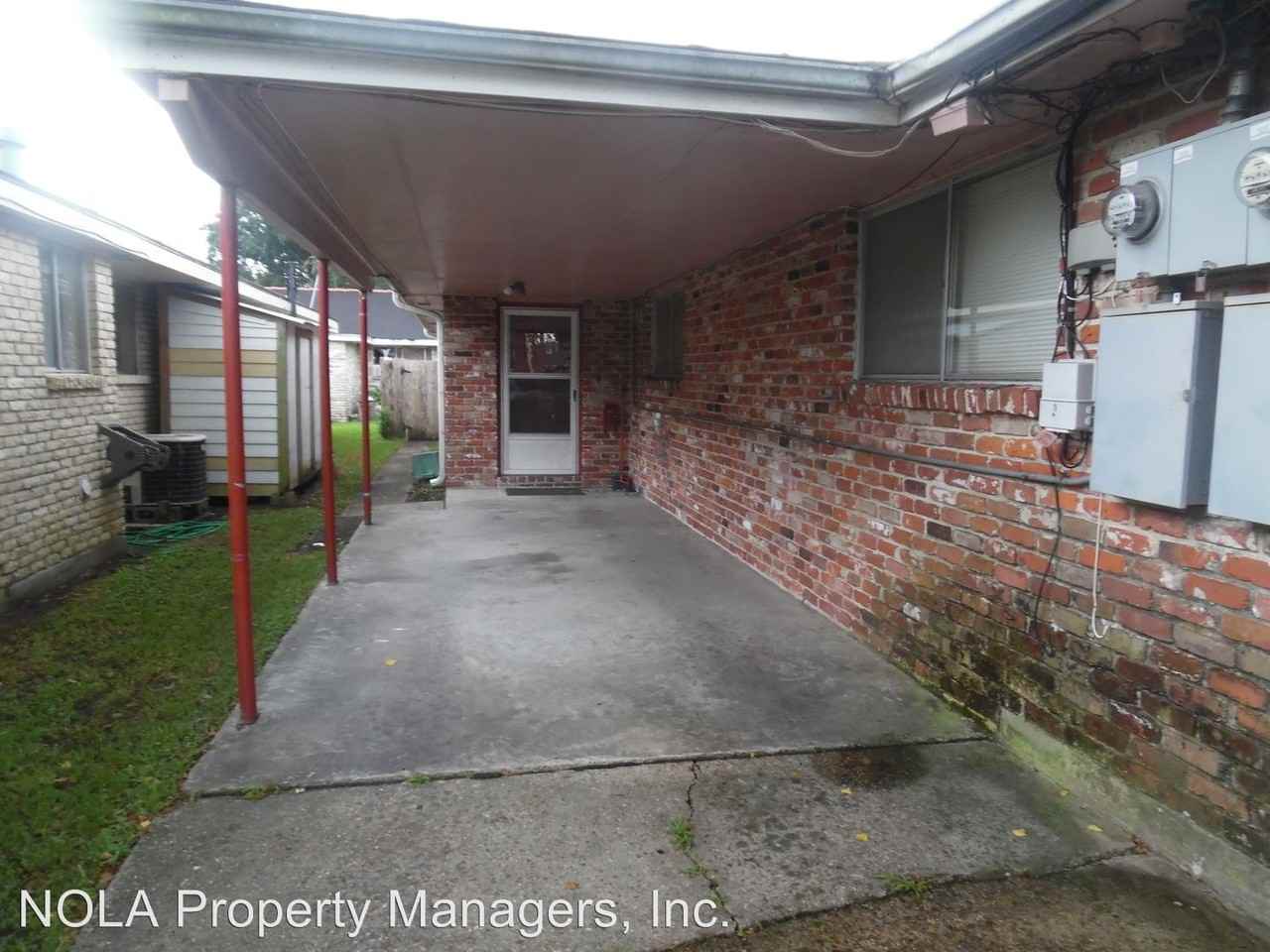 204-206 PINK ST - Photo 2 of 6