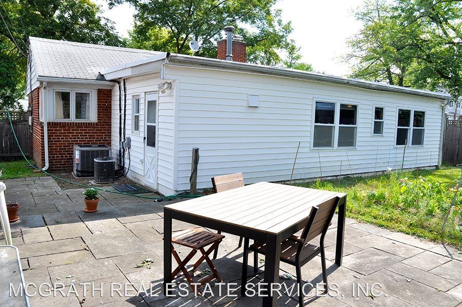 2538 N Granada St - Photo 2 of 16