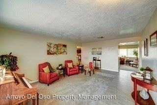 424 Monte Alto Pl NE - Photo 2 of 19