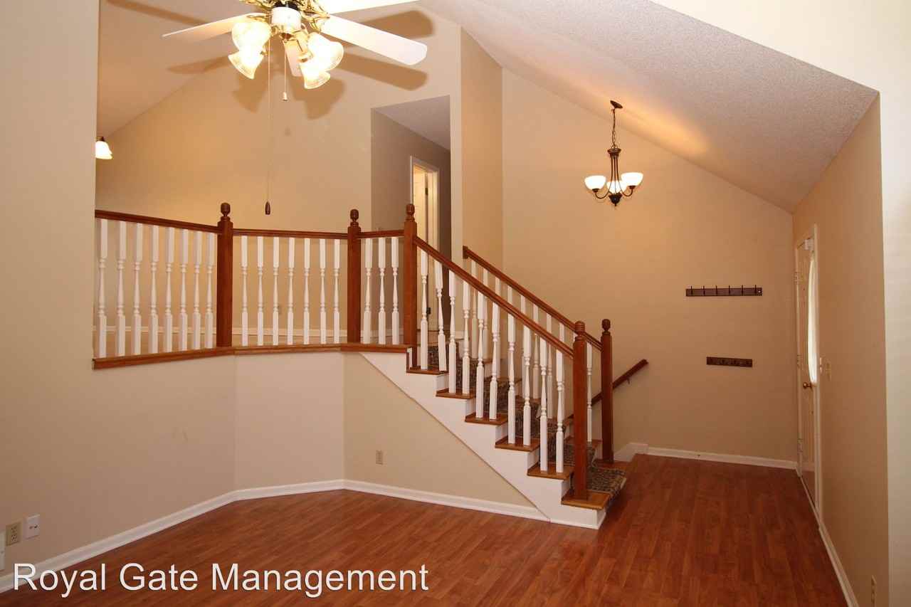 15450 Glenwood - Photo 3 of 20