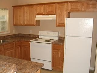 2323 Southern Ave - Photo 3 of 7