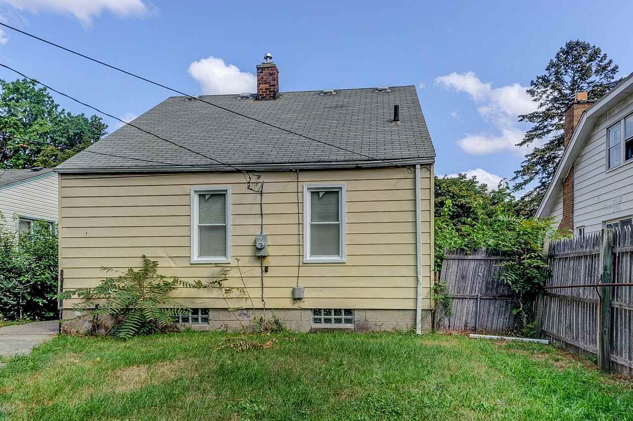 1216 East George Avenue - Photo 2 of 16