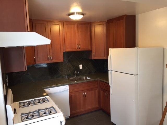 3227 Prentiss St - Photo 3 of 8