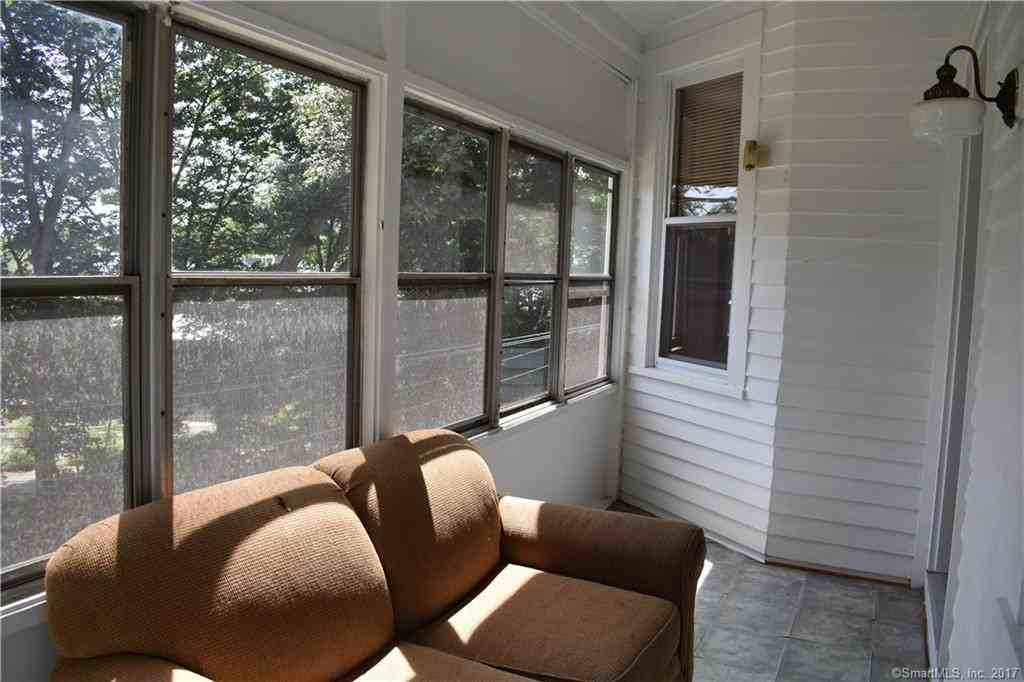 246 Bungay Rd - Photo 2 of 13