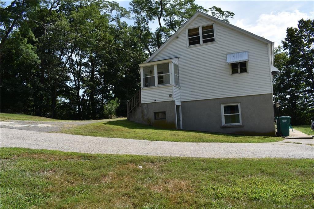 246 Bungay Rd - Photo 3 of 13