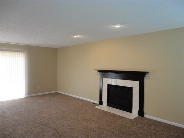 960 Camargo Ct - Photo 3 of 12