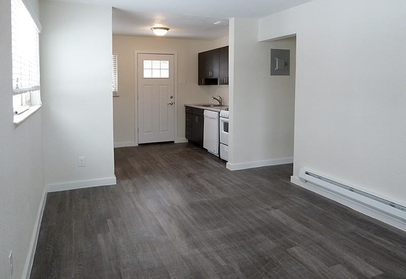 2412 N High St #2412 - Photo 3 of 18