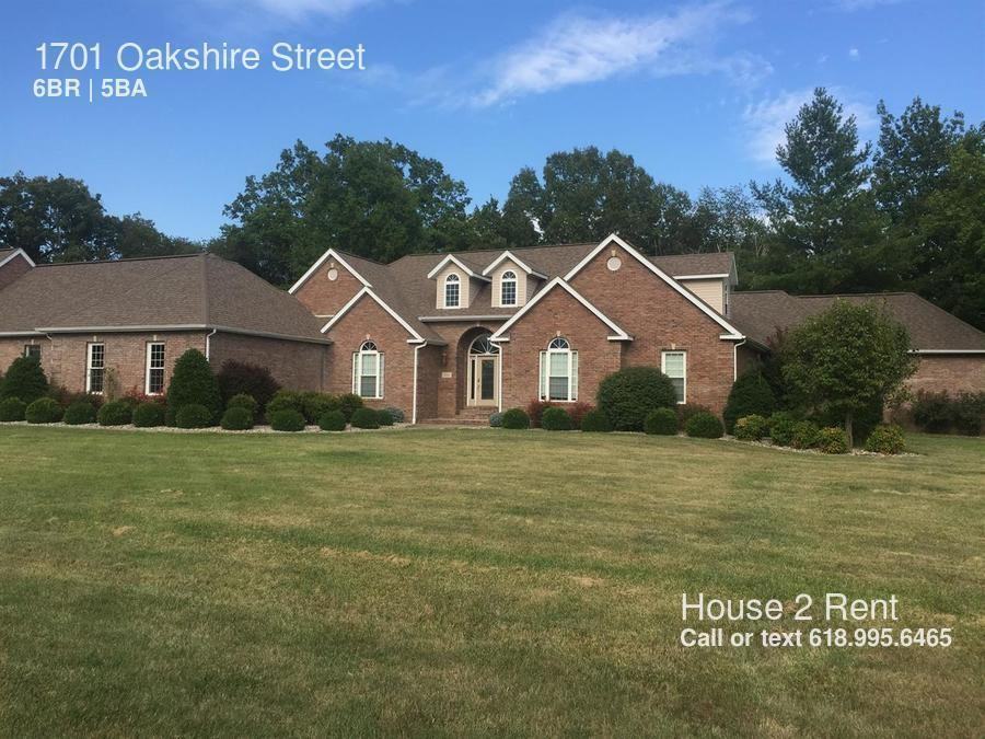 1701 Oakshire Rd - Photo 2 of 10