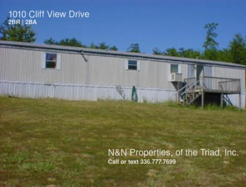 1010 Cliff View Dr - Photo 3 of 50