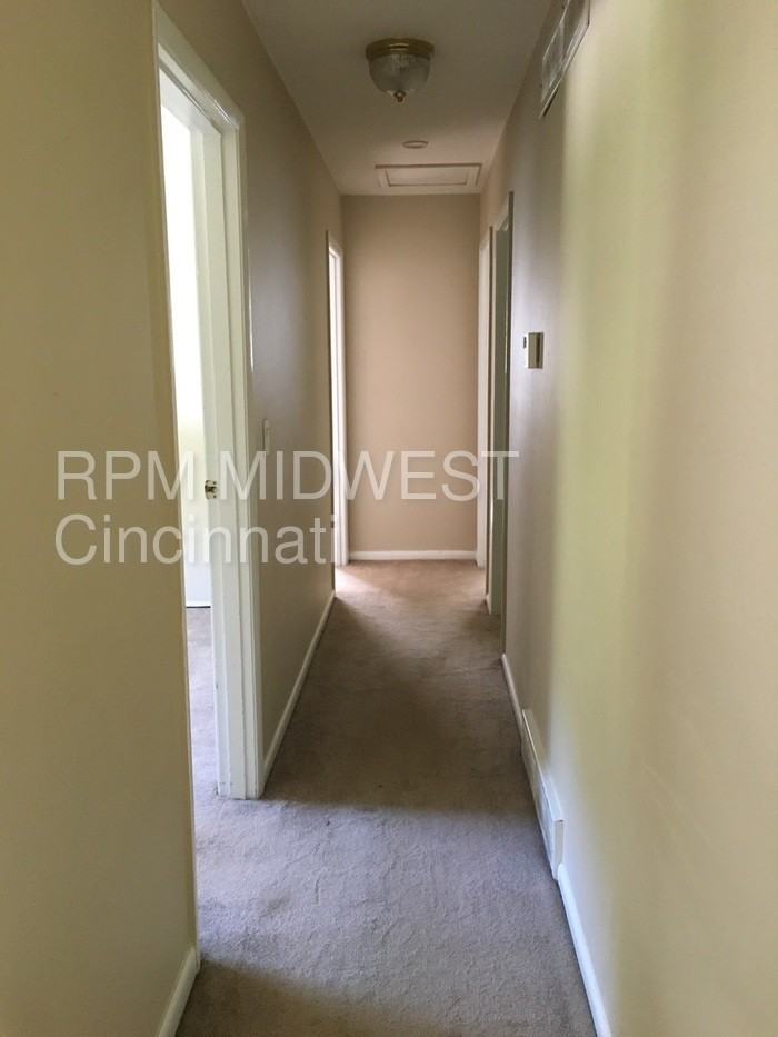 3309 Scioto Dr - Photo 2 of 12