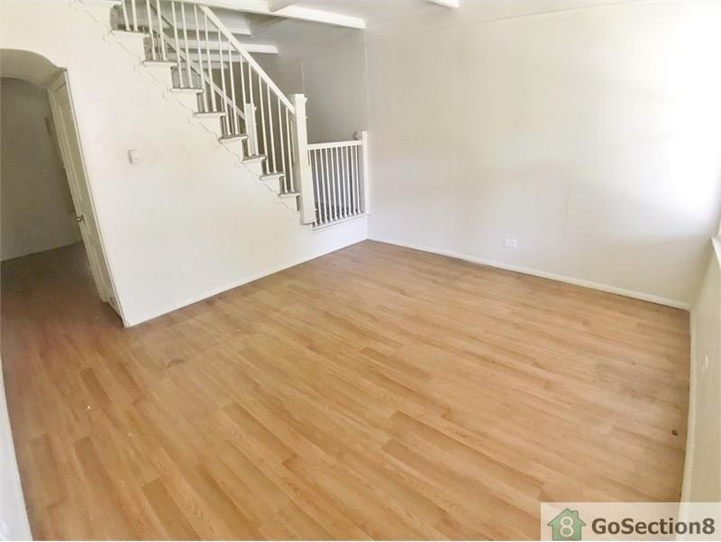 2228 Cedley St - Photo 3 of 12
