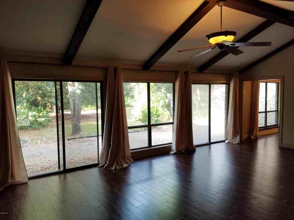 2816 W 30th Ct - Photo 3 of 21