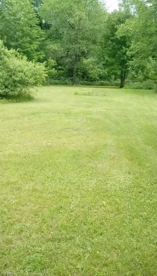 3569 Cecil Rd - Photo 3 of 6