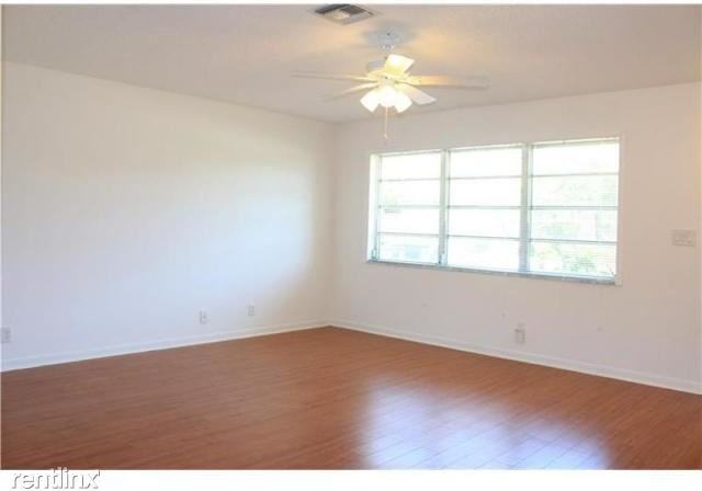 1500 NW 13th St #CV - Photo 3 of 8