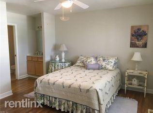320 Sandbridge Rd #305 - Photo 2 of 11