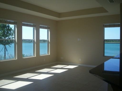 123 Peace River Ct - Photo 2 of 12