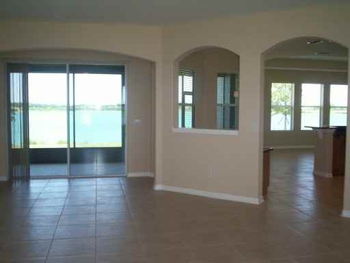 123 Peace River Ct - Photo 3 of 12