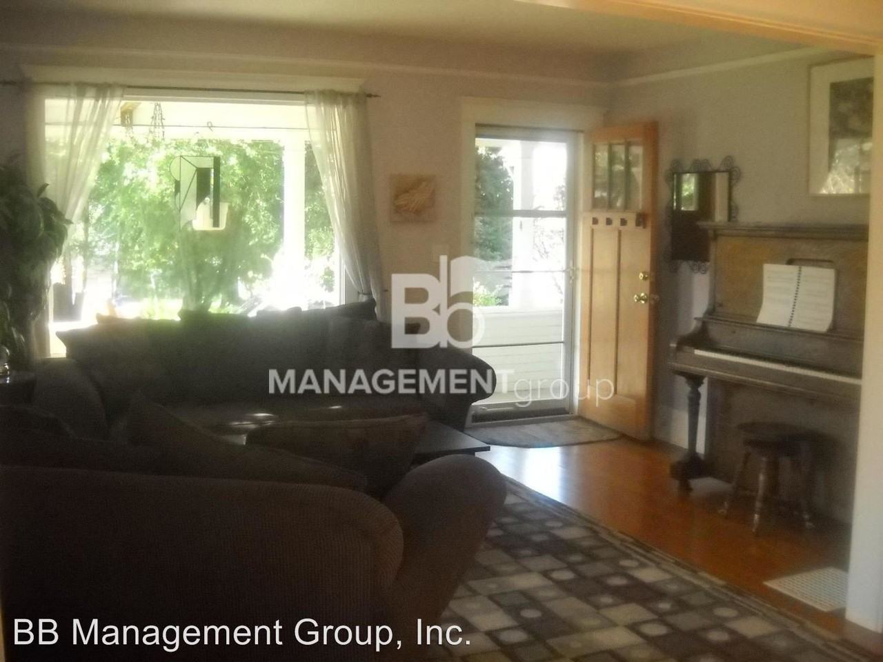 5922 SW Nevada Ct - Photo 2 of 21