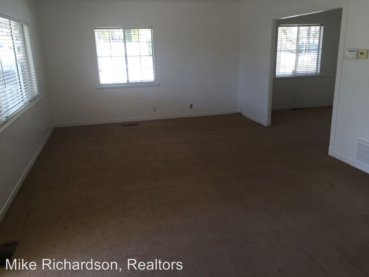 936 E De La Guerra St - Photo 2 of 9