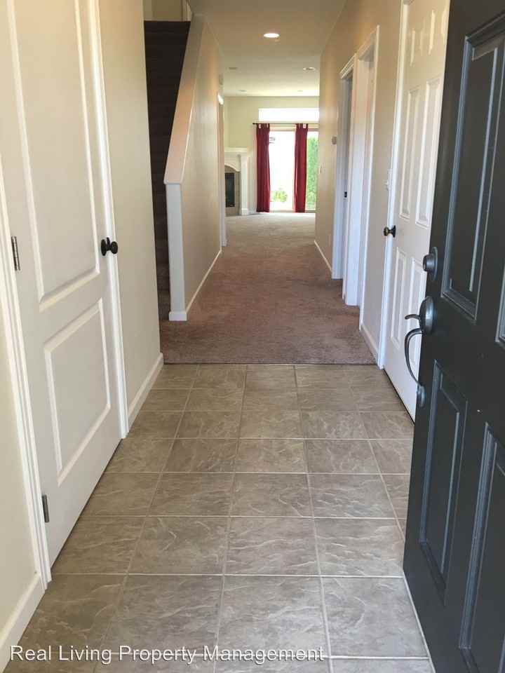 104 Willow Pointe Loop - Photo 3 of 26