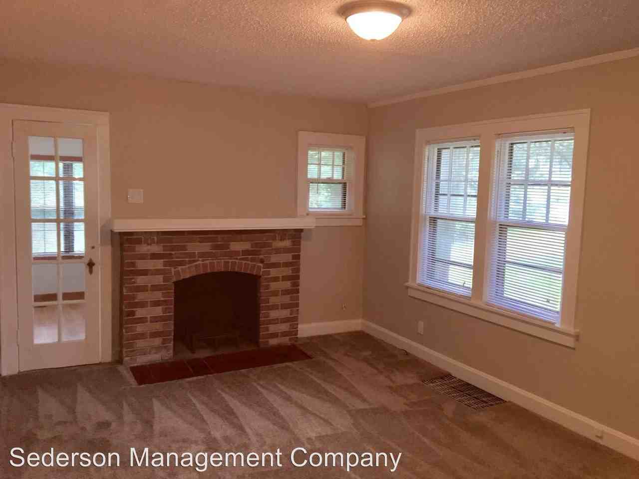 5809 Newton St - Photo 2 of 9