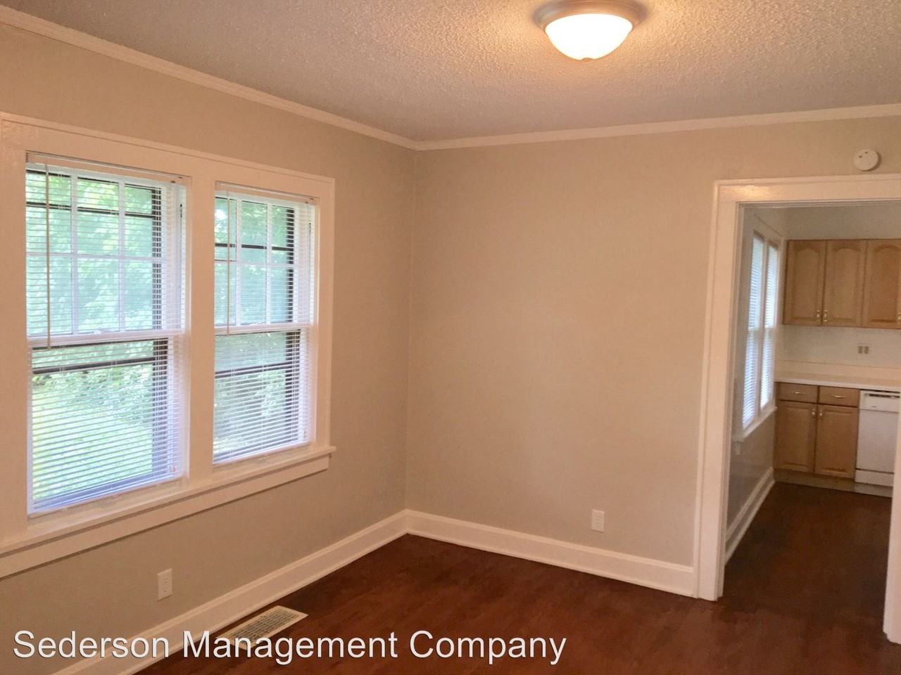 5809 Newton St - Photo 3 of 9