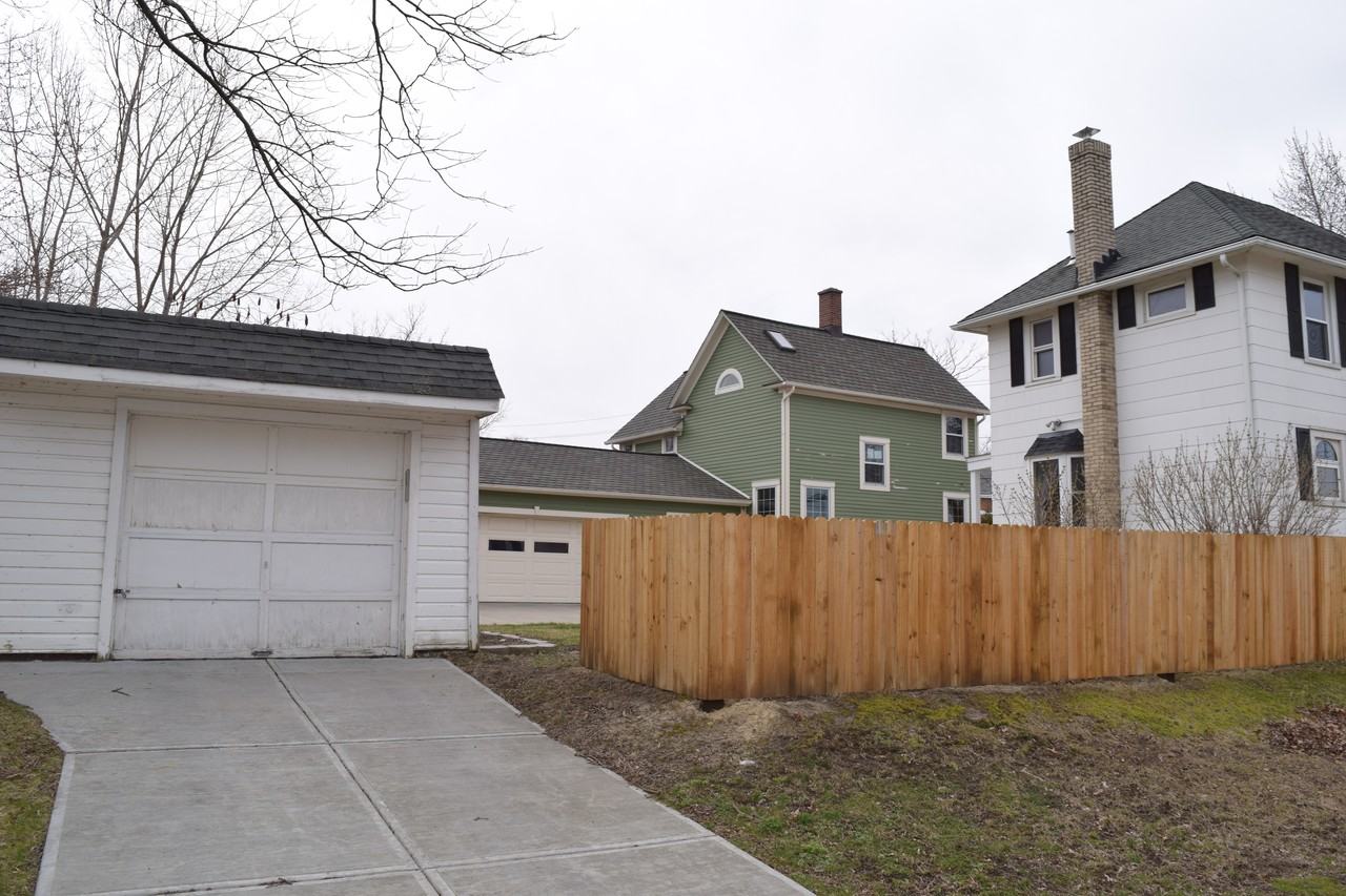 467 Cahoon Rd - Photo 3 of 18