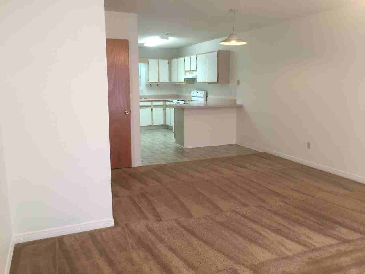 2812 Bradford Place - Photo 2 of 10