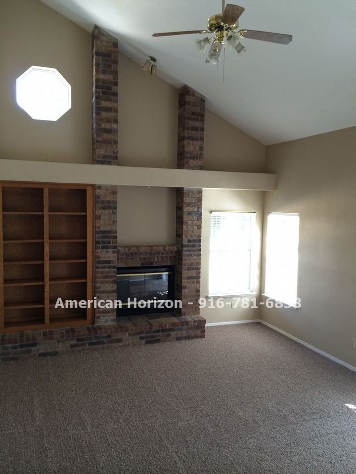 1311 Zinfandel Ct - Photo 3 of 27