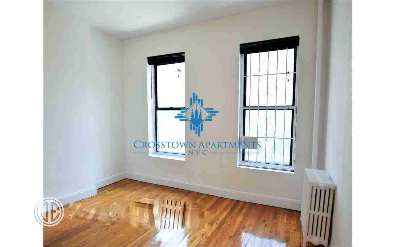 1st Ave & E 91st St #4s