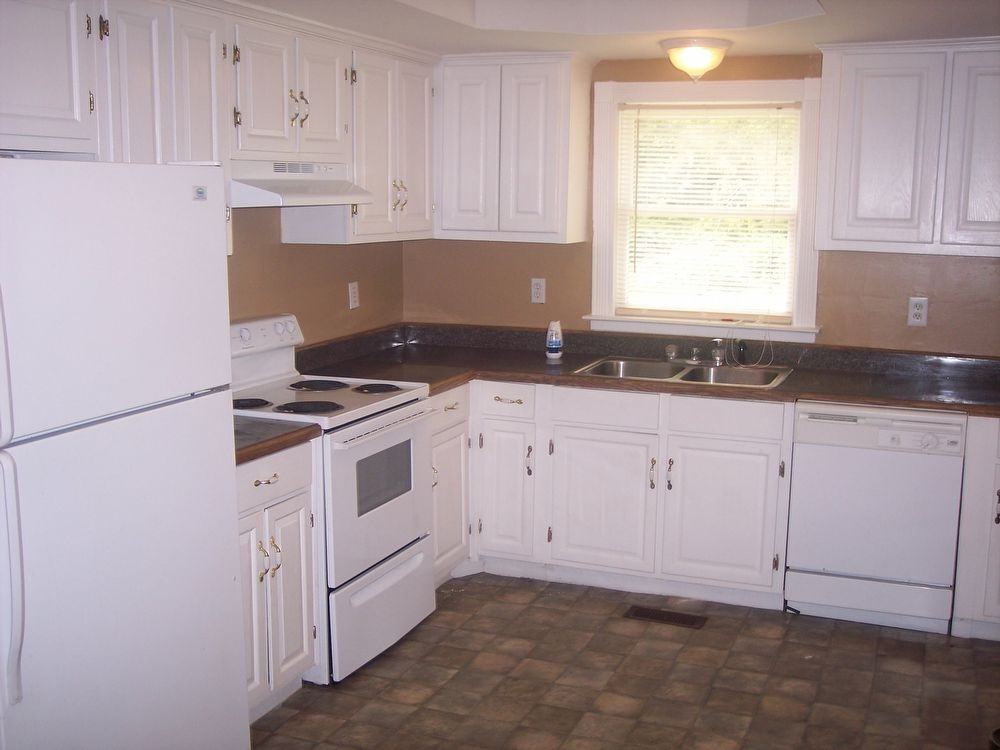 96 Morgan St - Photo 2 of 6