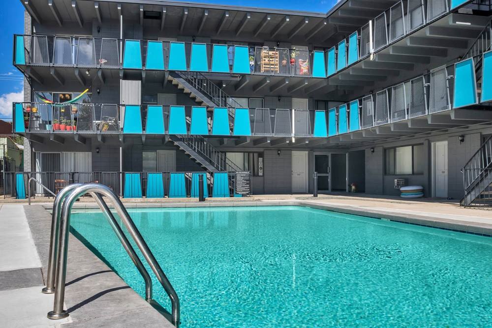 833 Dexter - Photo 4 of 27