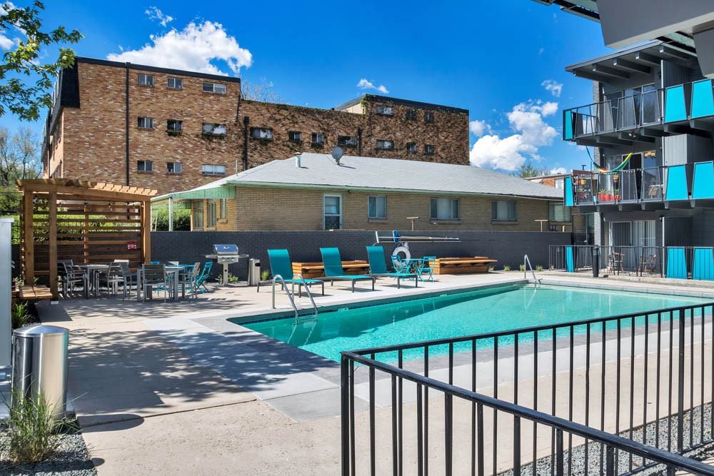 833 Dexter - Photo 5 of 27