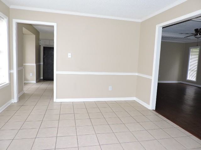 3775 Shallowhill Dr - Photo 3 of 20