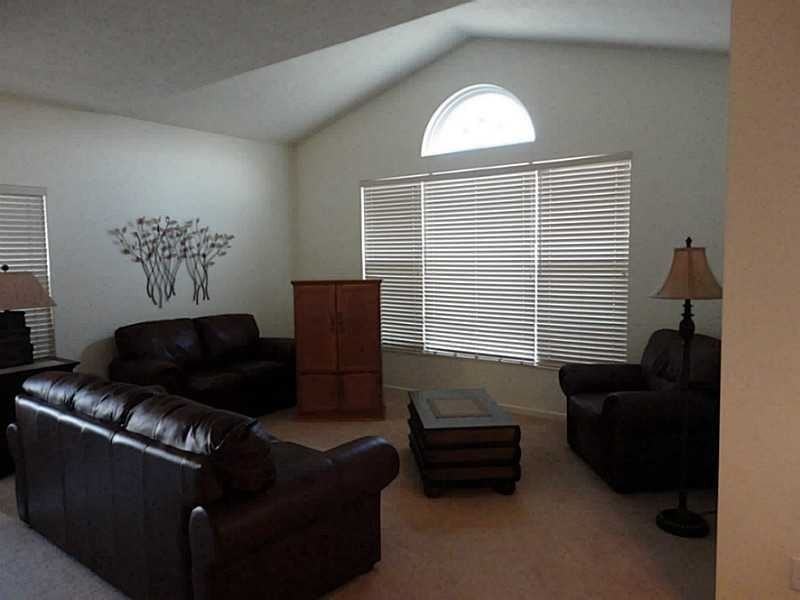 532 Madison Blvd - Photo 3 of 22