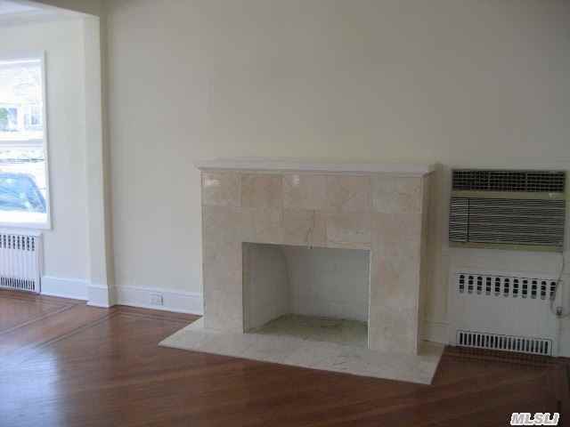 20 Westminster Rd - Photo 3 of 10